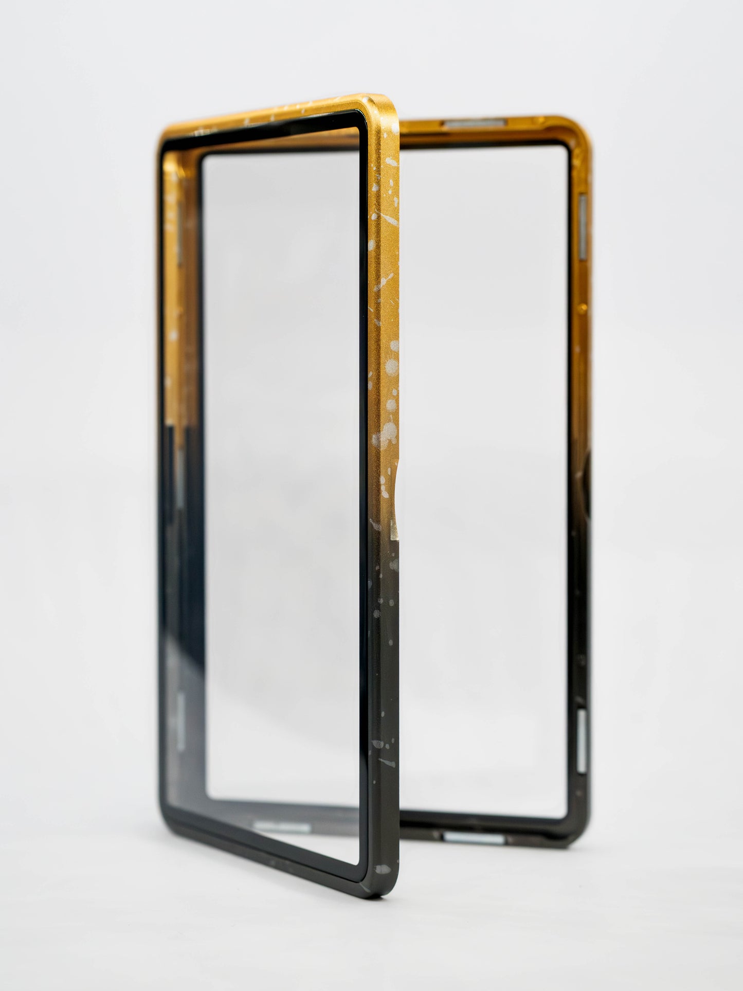 Gradient Forge Case (V2) - PSA Style - GOLD & BLACK SNOW
