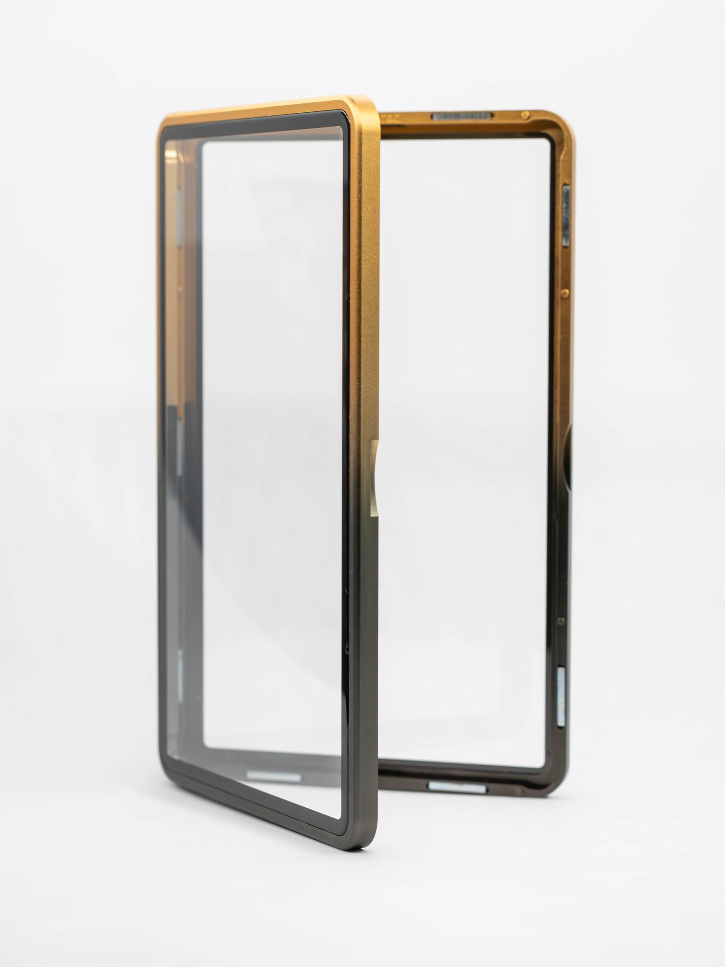 Gradient Forge Case (V2) - PSA Style - BLACK & GOLD